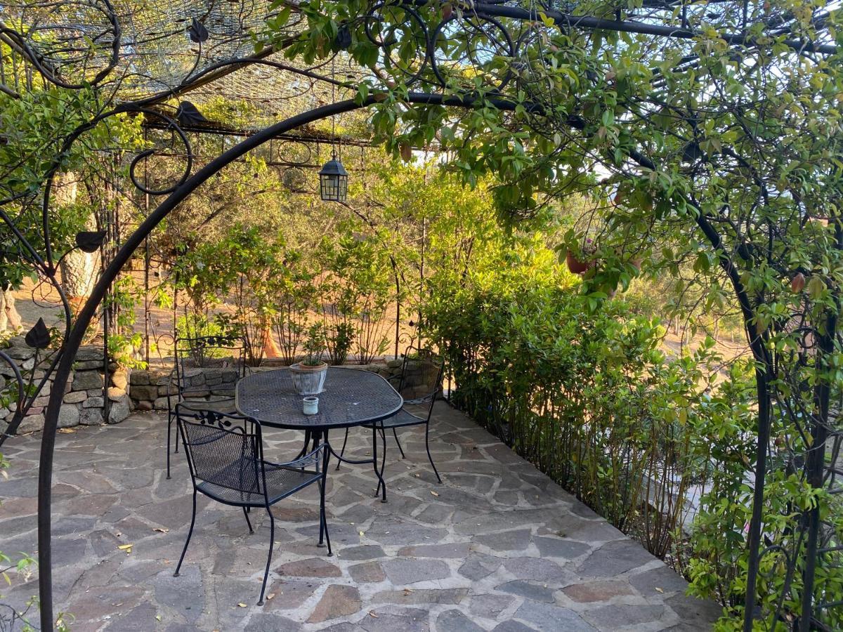 Li Paduleddi Country Guest House Olbia Zewnętrze zdjęcie