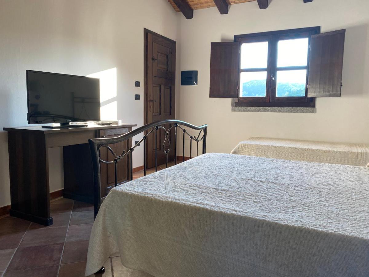 Li Paduleddi Country Guest House Olbia Zewnętrze zdjęcie